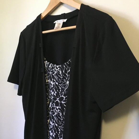 Tradition Made in Canada Black Open Short Sleeve Cardigan With Batik Shirt 2in1 - Picture 7 of 16